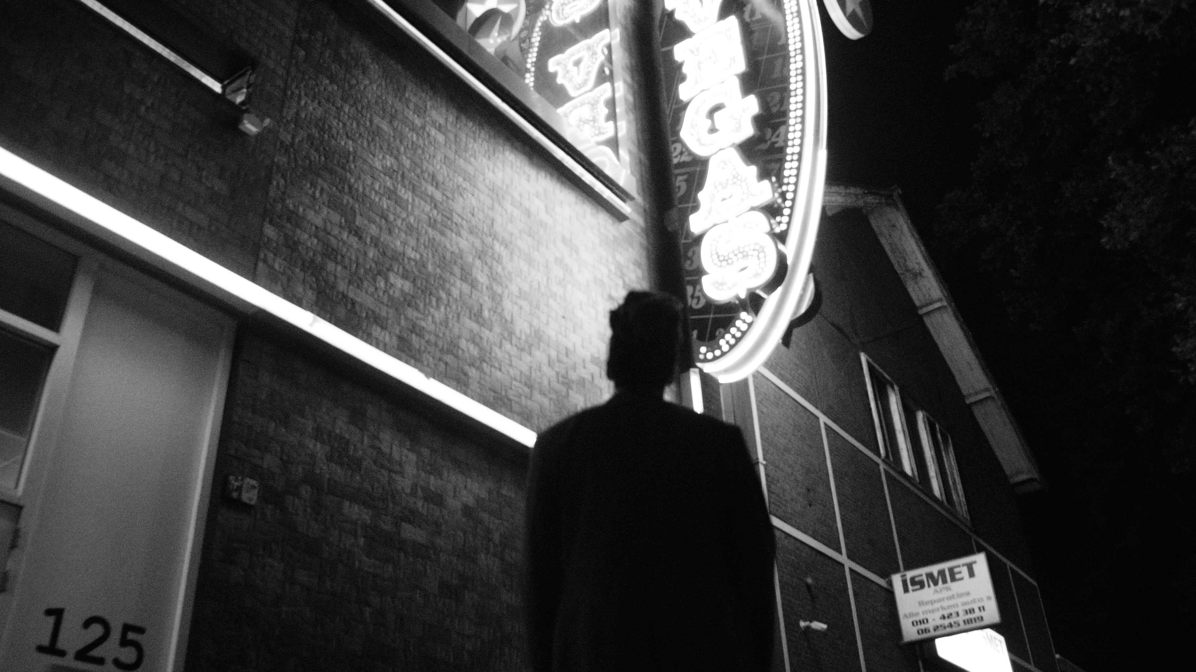 YSL CLIP.00_01_34_02.Still016